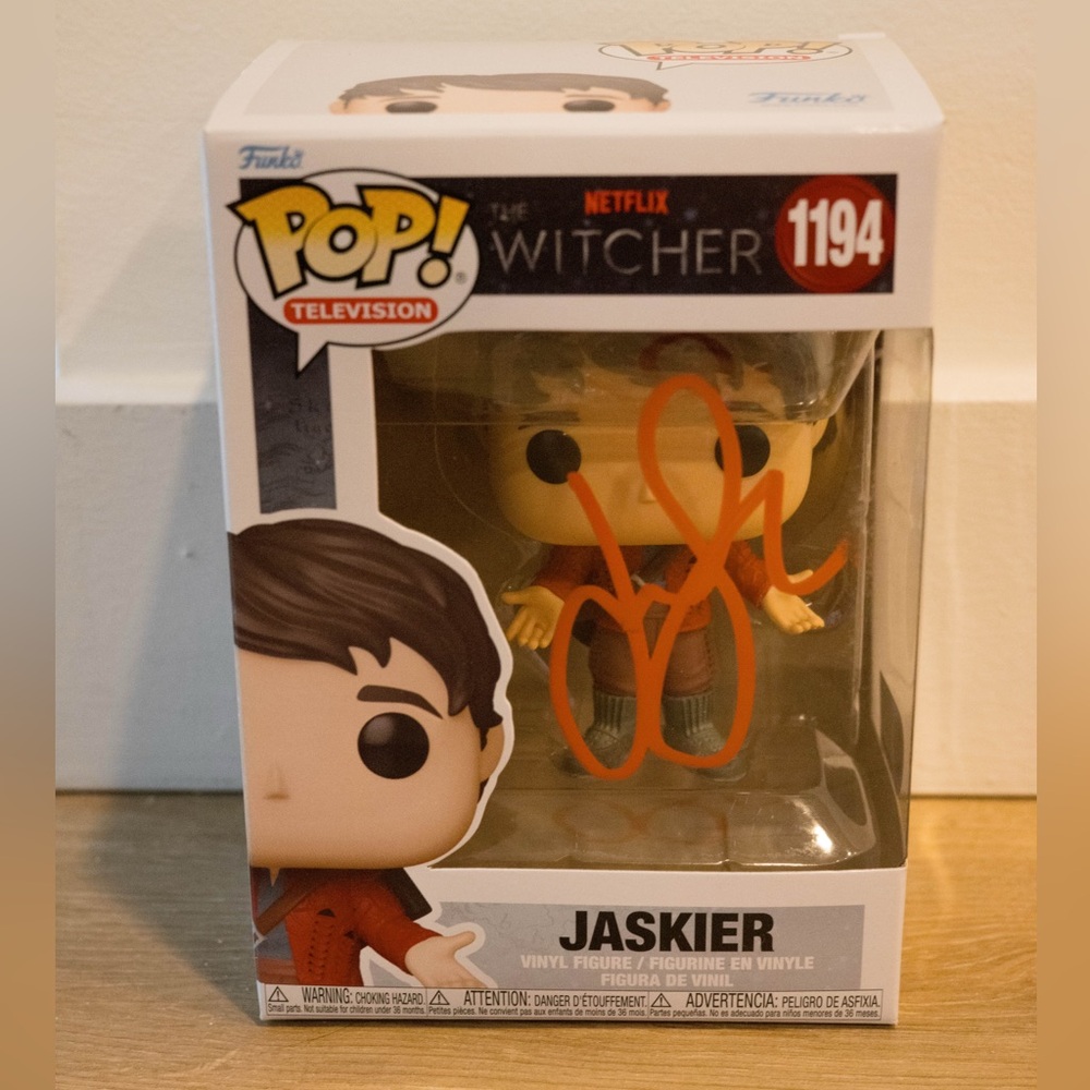 Joey Batey autographed Funko pop! #1194 Jaskier from The Witcher with COA